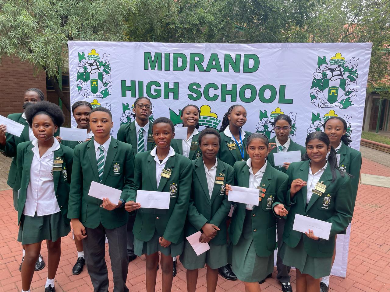 Grade 9 and 10 Merit Awards (44)